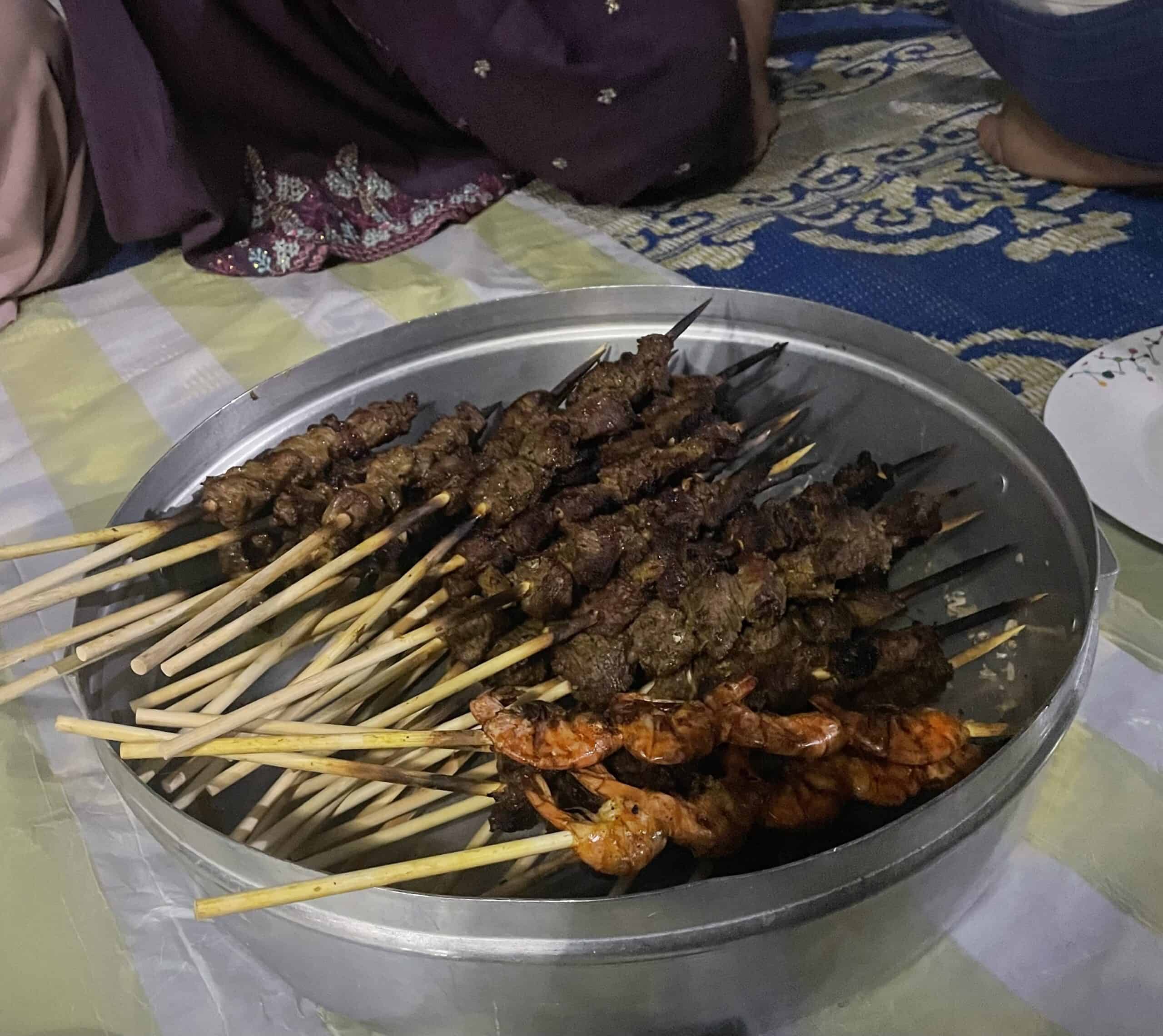 Sharing mishkag in Oman