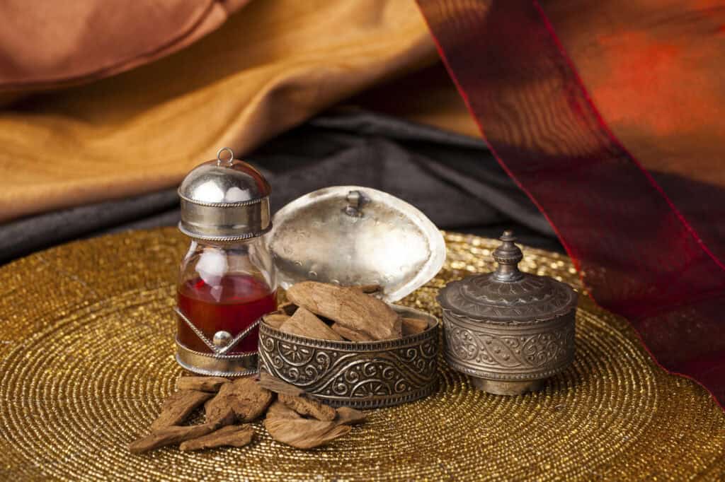 Arabic trinkets with spices