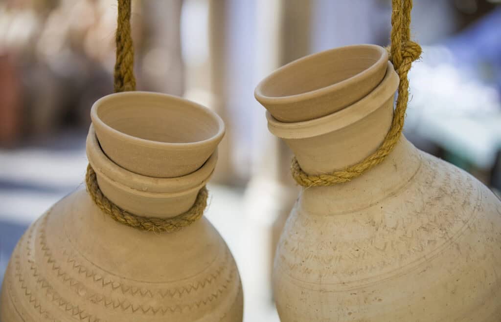 Traditional pottery in Nizwa